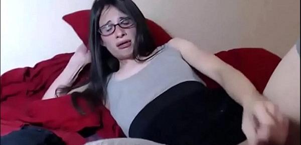  Cute Trap With Glasses Explodes All Over Herself